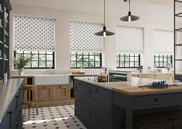 Huaraz Velvet, Black - Roman Blind - Image 6